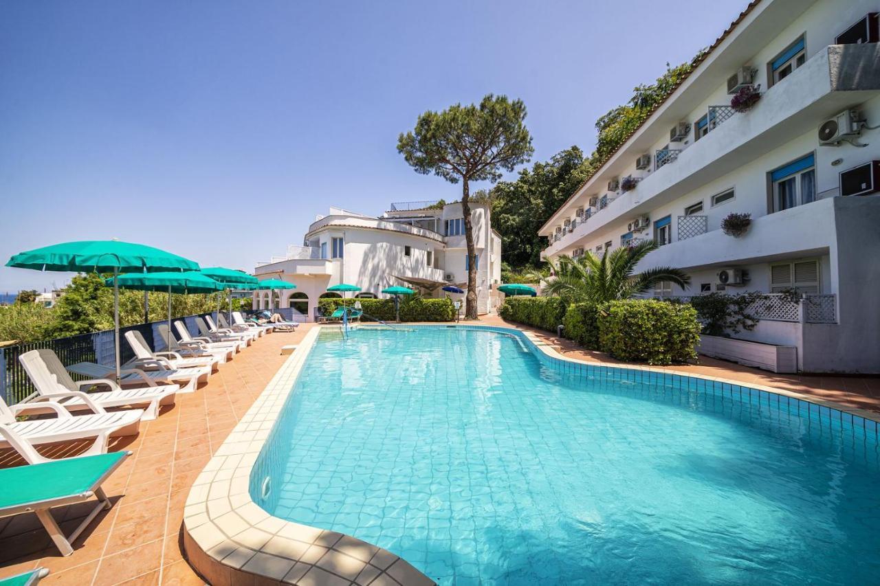 Bristol Hotel Lacco Ameno  Εξωτερικό φωτογραφία