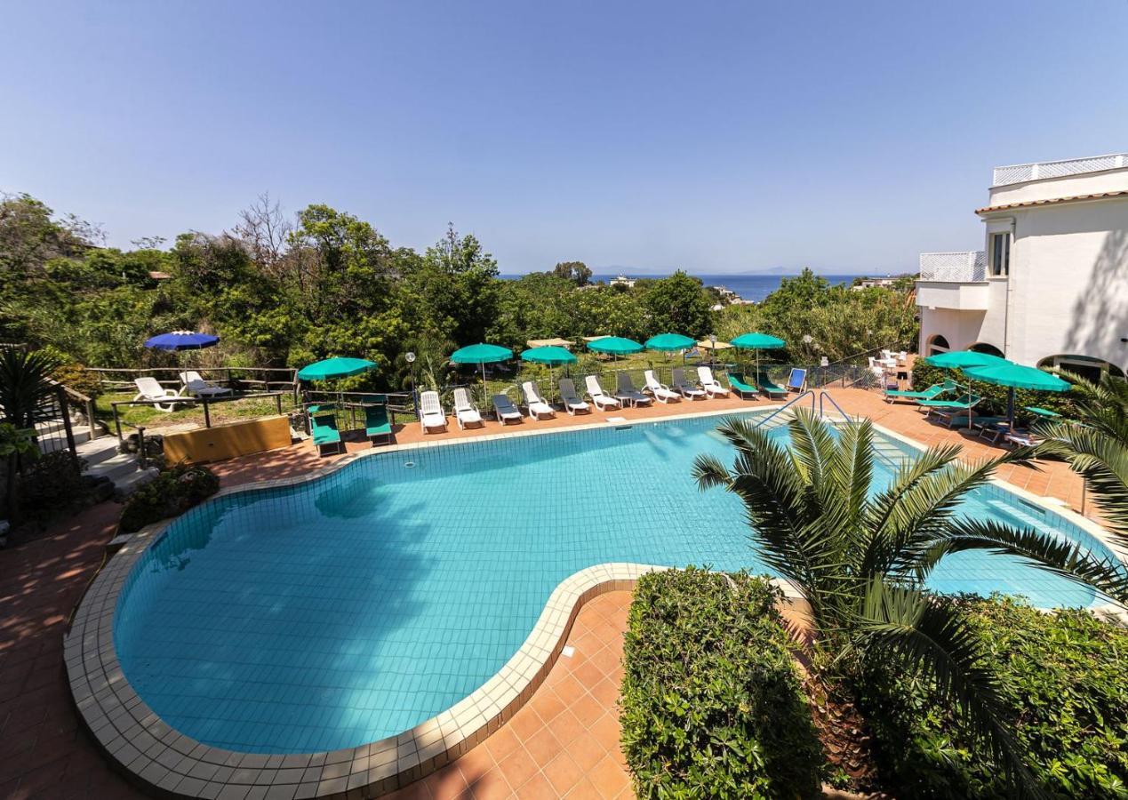 Bristol Hotel Lacco Ameno  Εξωτερικό φωτογραφία