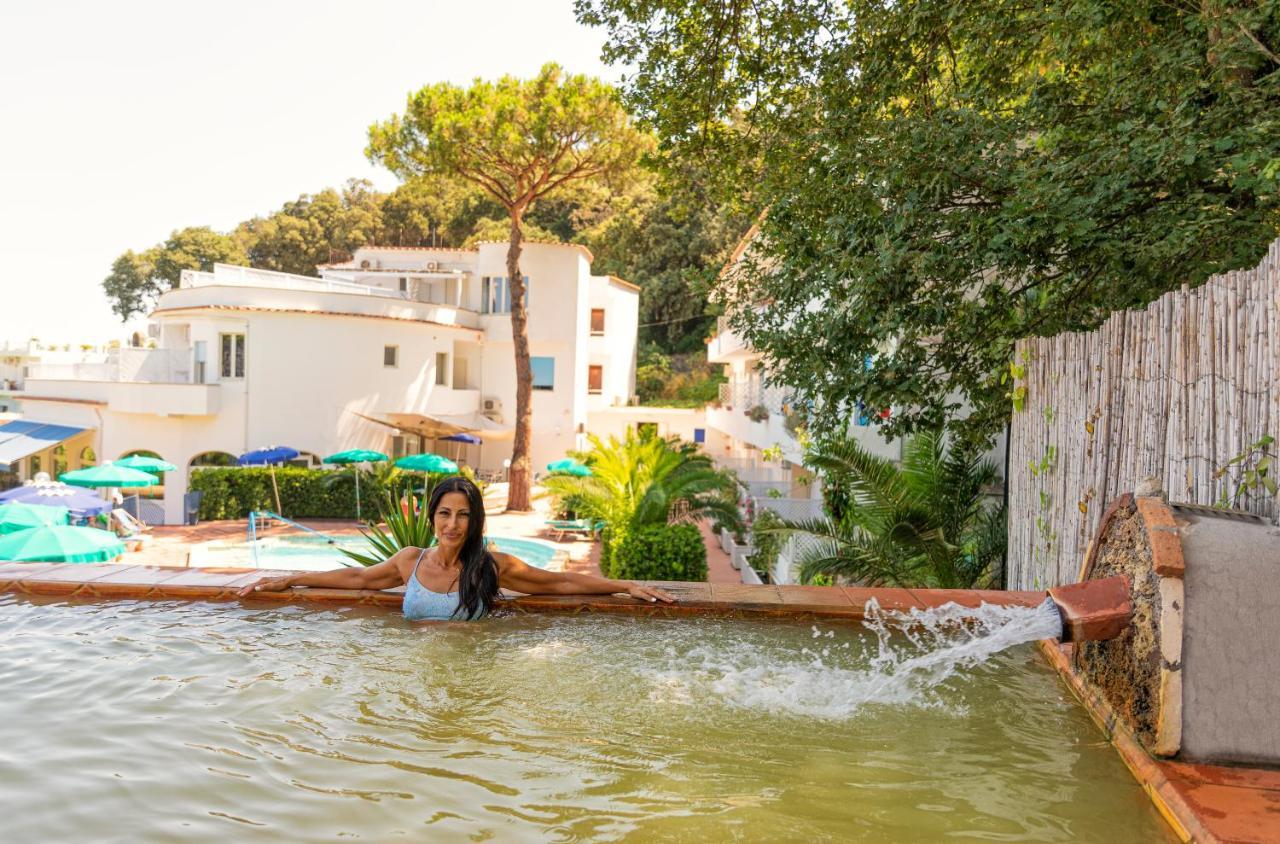 Bristol Hotel Lacco Ameno  Εξωτερικό φωτογραφία
